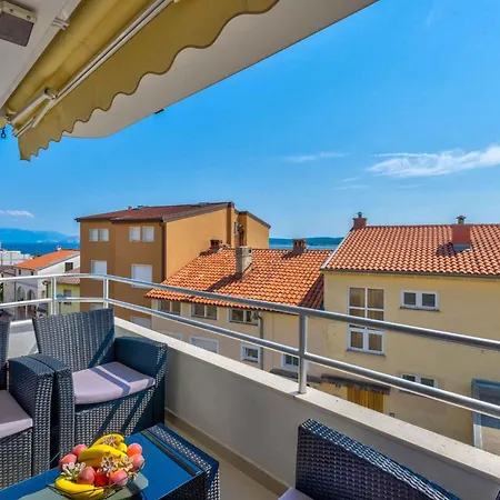 Apartman In 39077 *